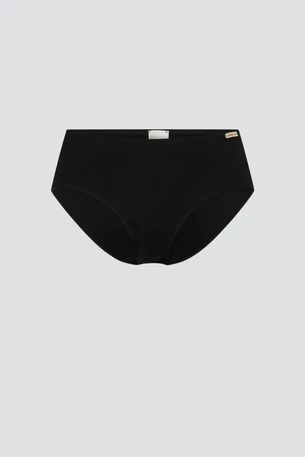 100% Black Organic Cotton Panty by Comazo