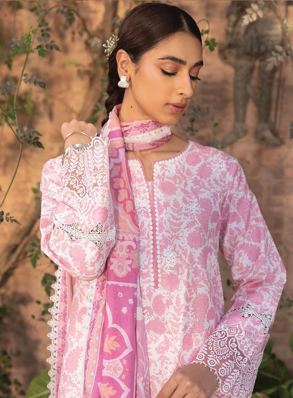 Aabyaan Embroidered Lawn Unstitched 3 Piece Suit - ABY23PL AP-08 JANAAN