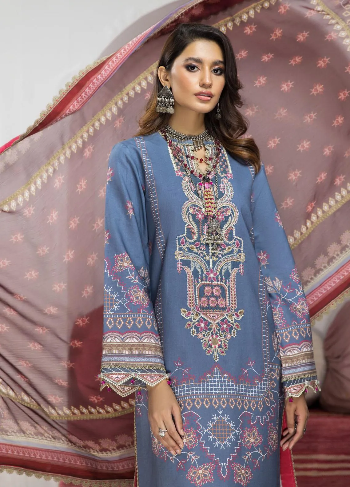 Anaya Unstitched 3 Piece Manizeh