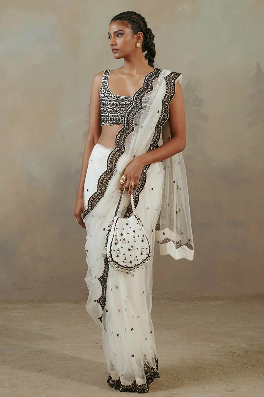 Ebony And Ivory Scalloped Saree