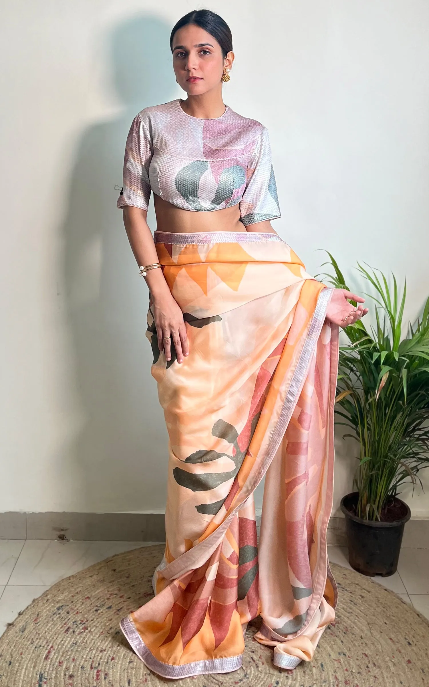 Floral Abstract Printed Saree & Blouse Set