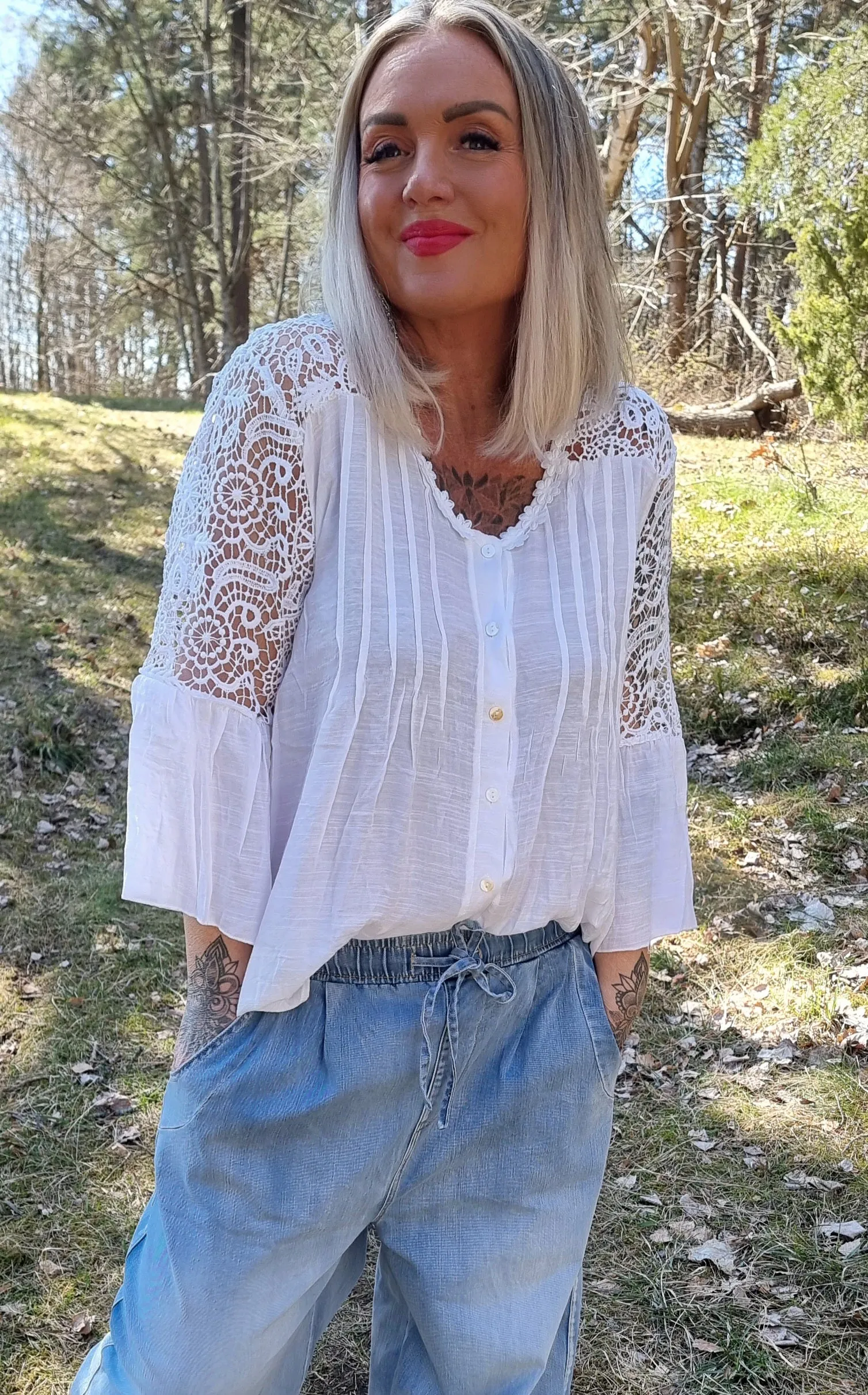 Maiken Lace Blouse White