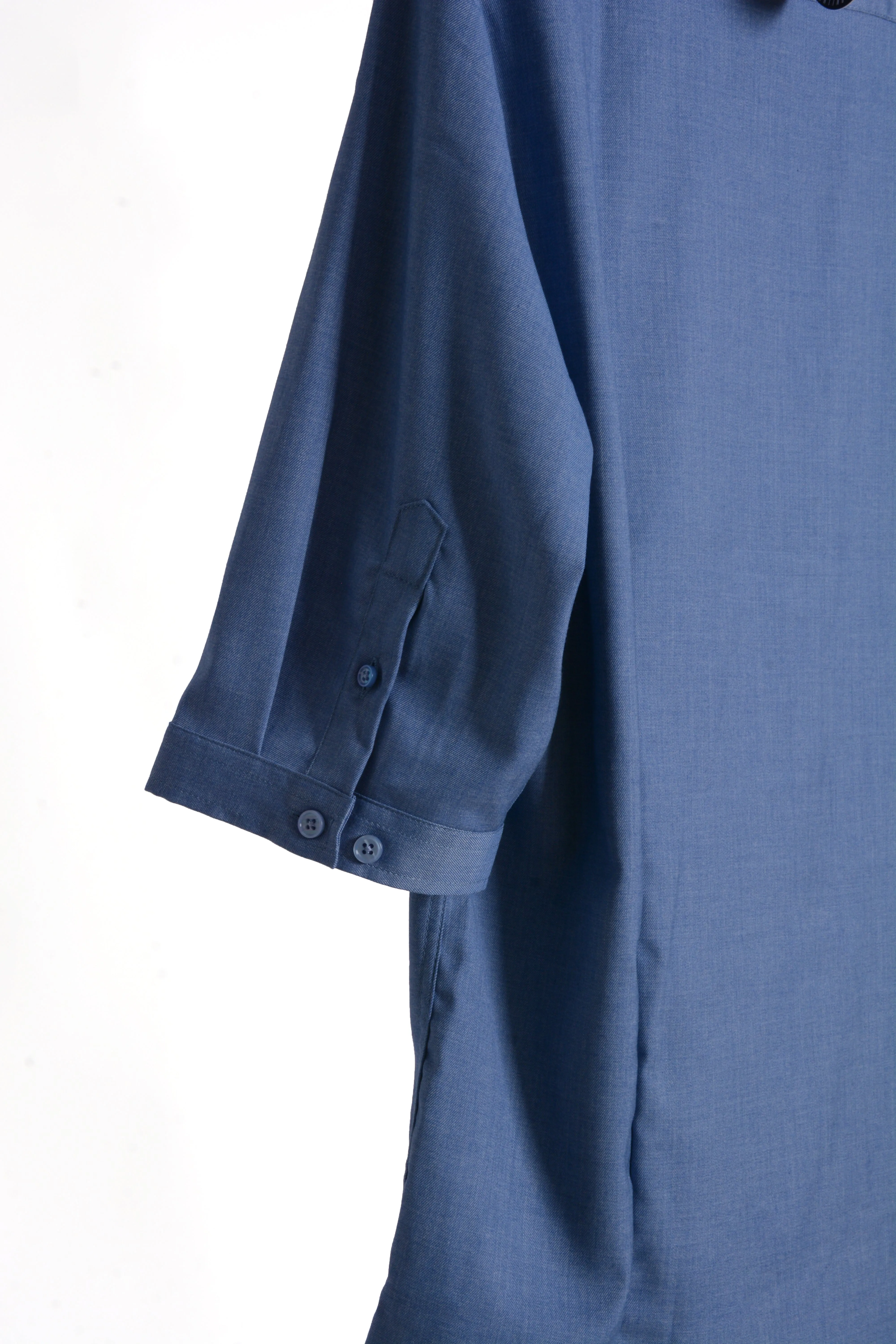 Plain Blue 3/4-Sleeve Shirt 1092