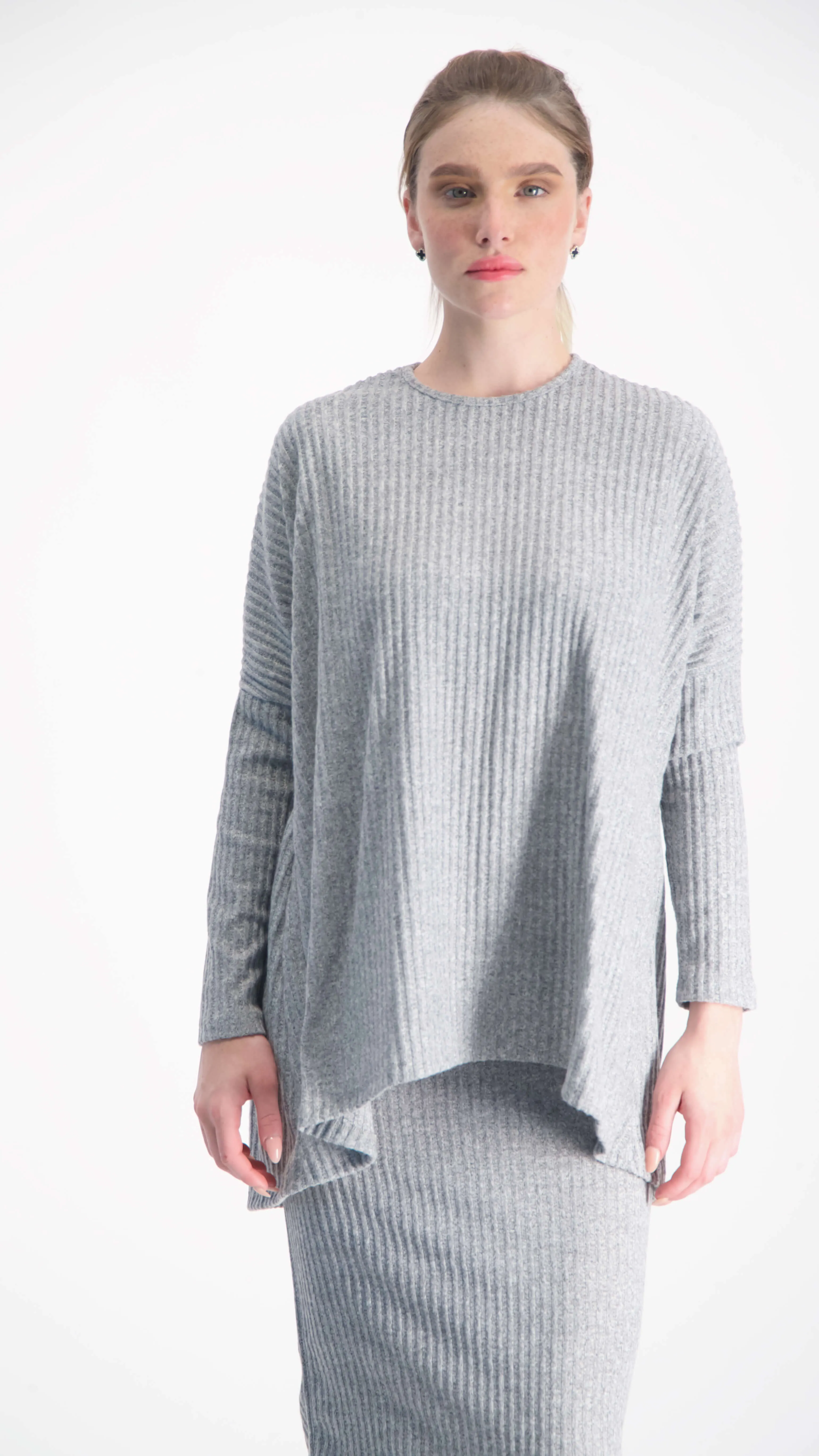 Ribbed Hi-Lo T-shirt / Grey