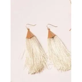 Simply Noelle Feather in Your Cap Earrings - Pearl