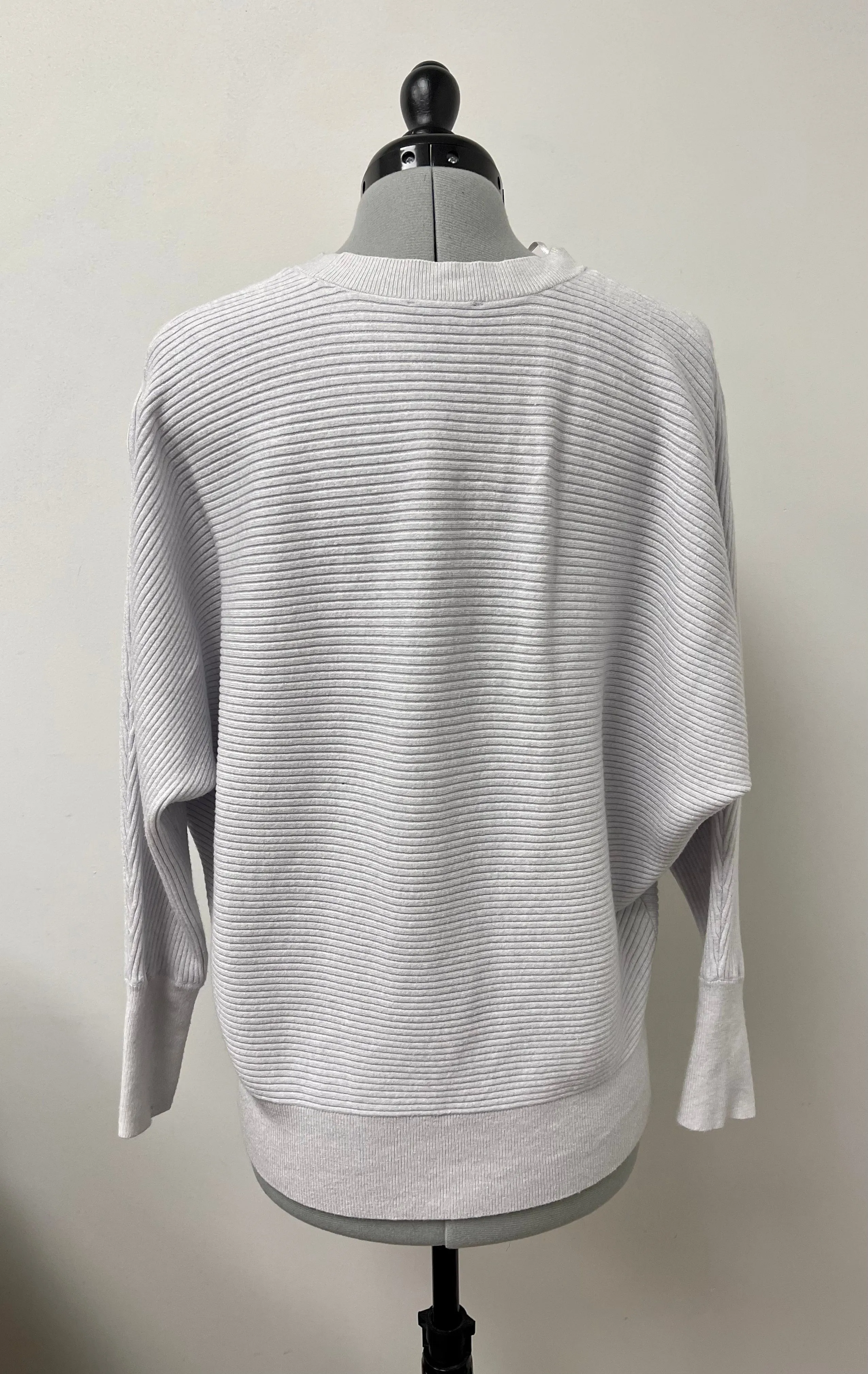 Women’s Dynamite Long Sleeve Sweater, Small